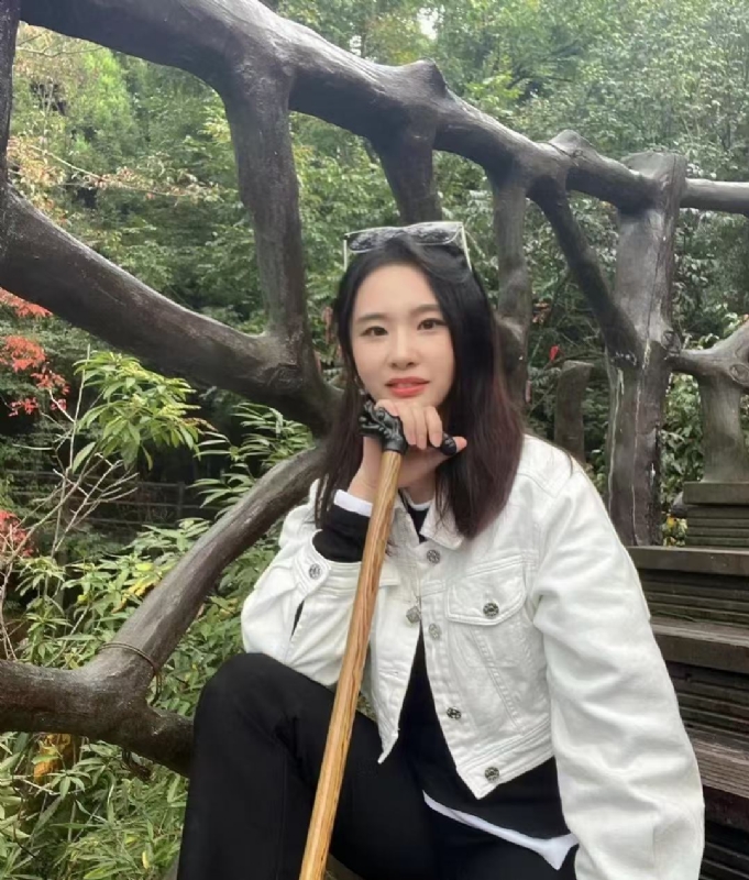 琪琪的第一张照片--岳阳中老年相亲网